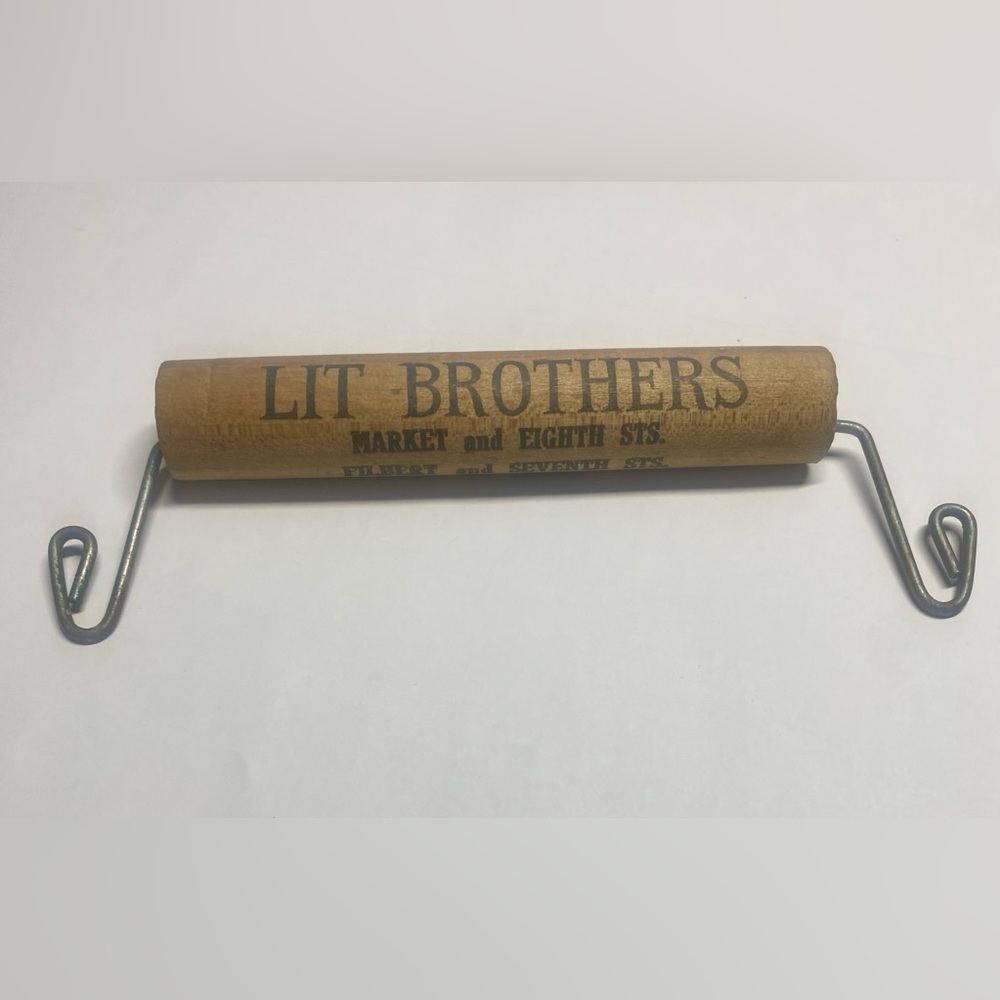 Vintage Lit Brothers advertising shopping bag carrier holder in Philadelphia, PA